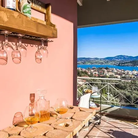 Lygia Sleeps 10 With Pool Air Con And Wifi Lygia (Lefkada)